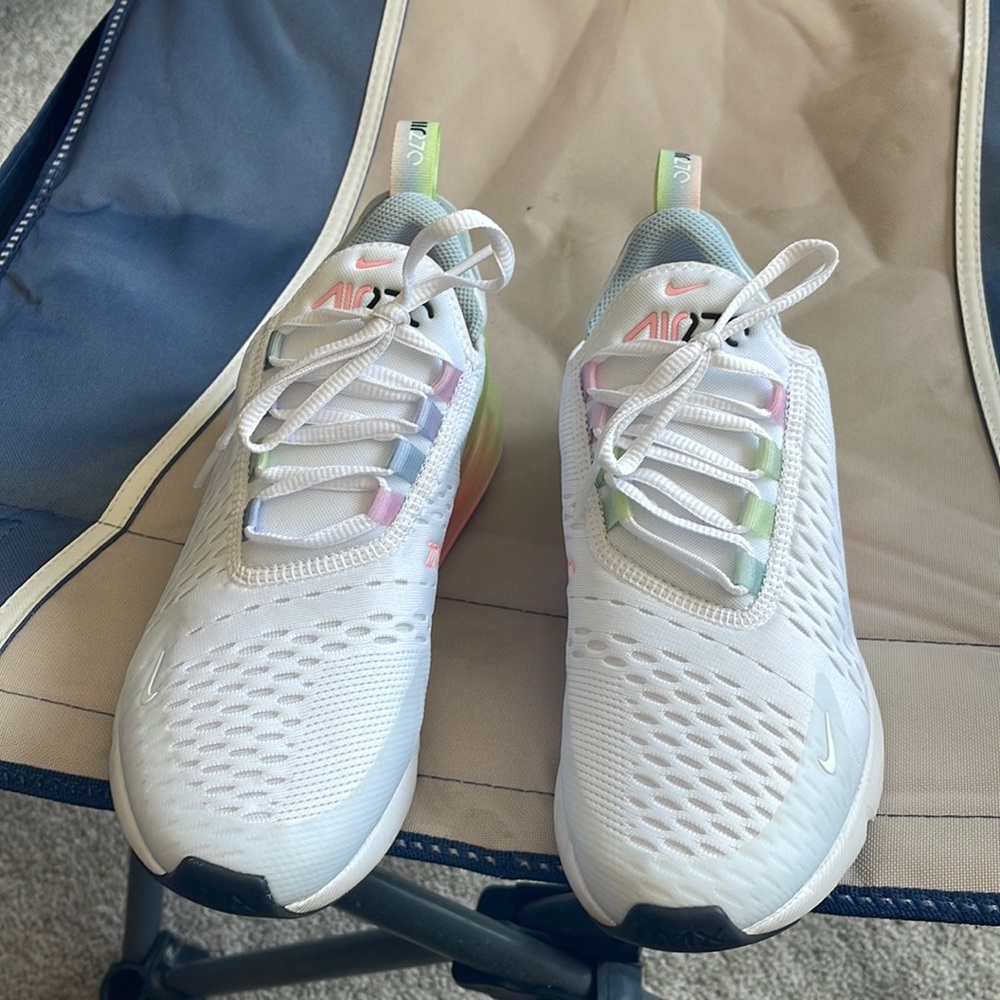 Nike air 270